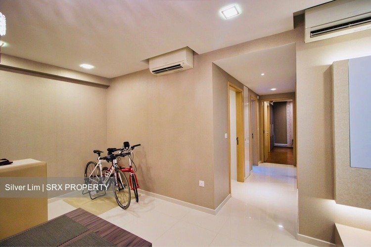 Esparina Residences (D19), Condominium #184631232